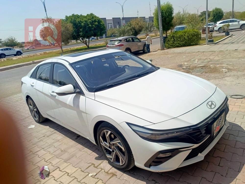 هيونداي النترا